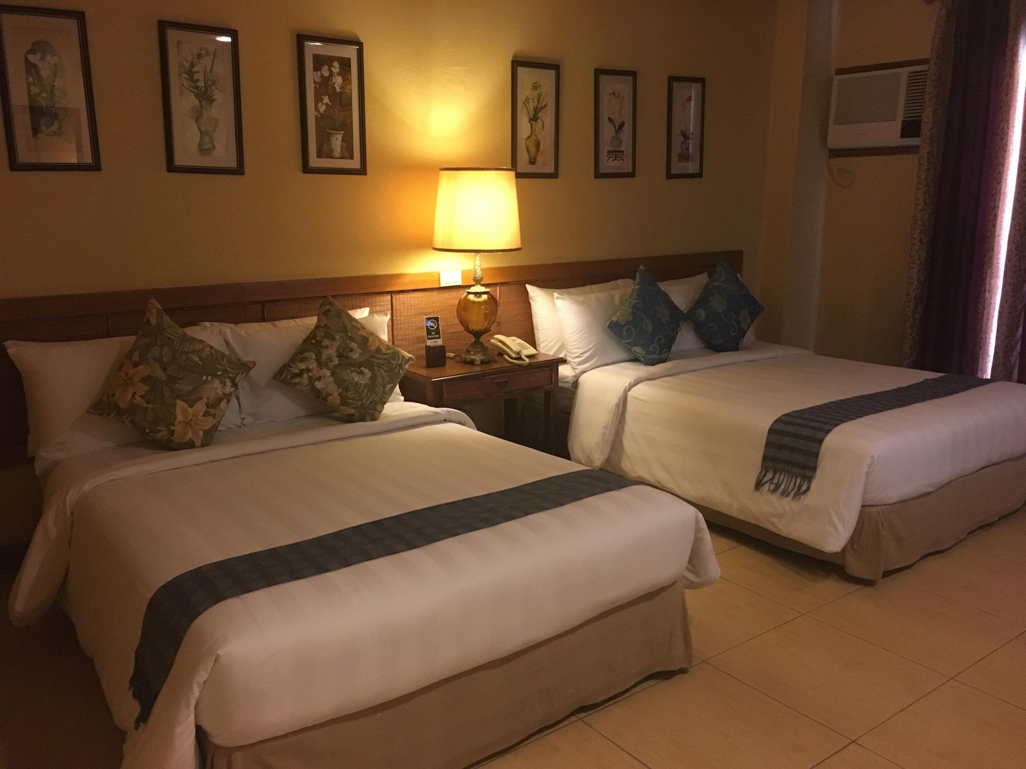 Java Hotel Laoag Zewnętrze zdjęcie