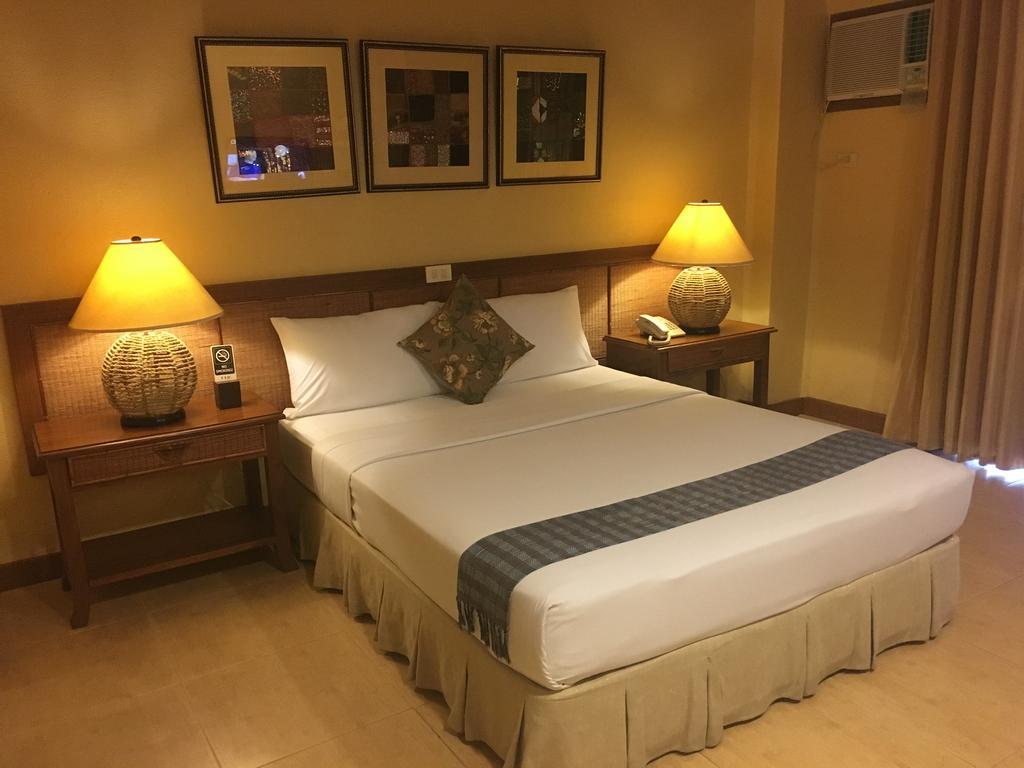 Java Hotel Laoag Zewnętrze zdjęcie